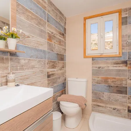 At Sifnos Chrisopigi (Sifnos)