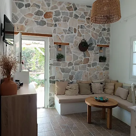 At Chrisopigi Sifnos * Chrisopigi (Sifnos)